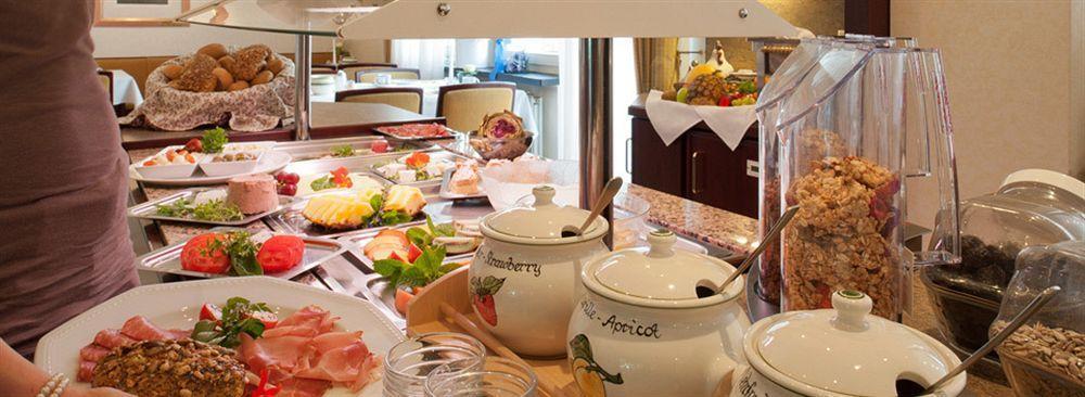 Landhotel Sauerlaender Hof Eslohe Ngoại thất bức ảnh